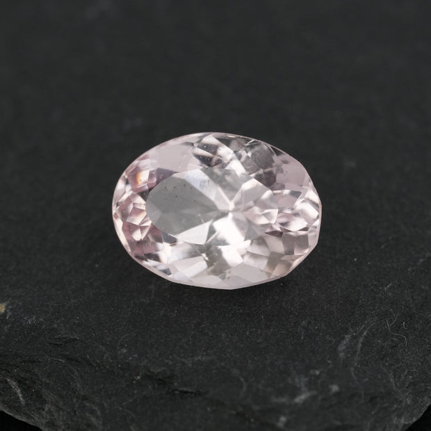 [ 5.75-Carat ] Beryl