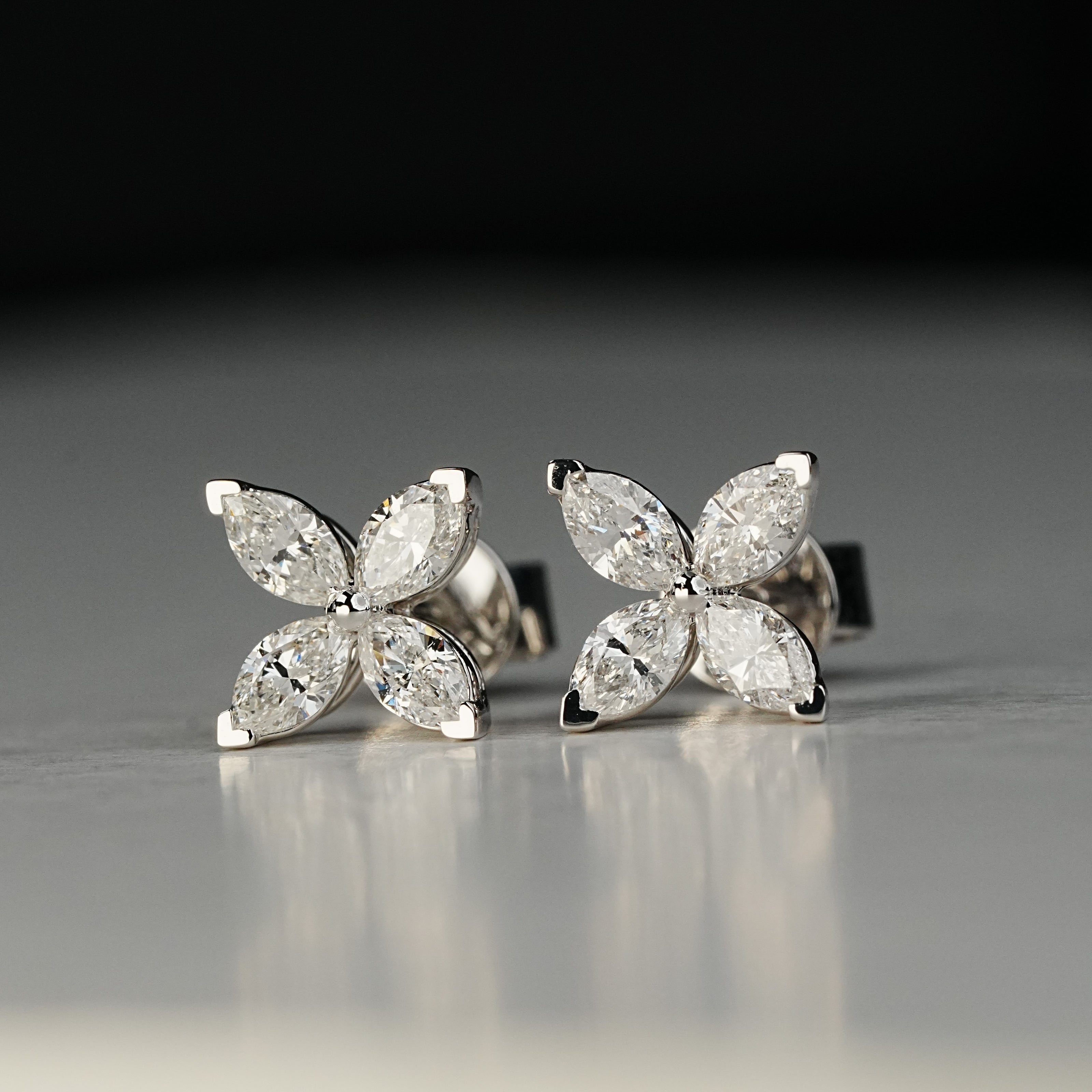 Photon Studs