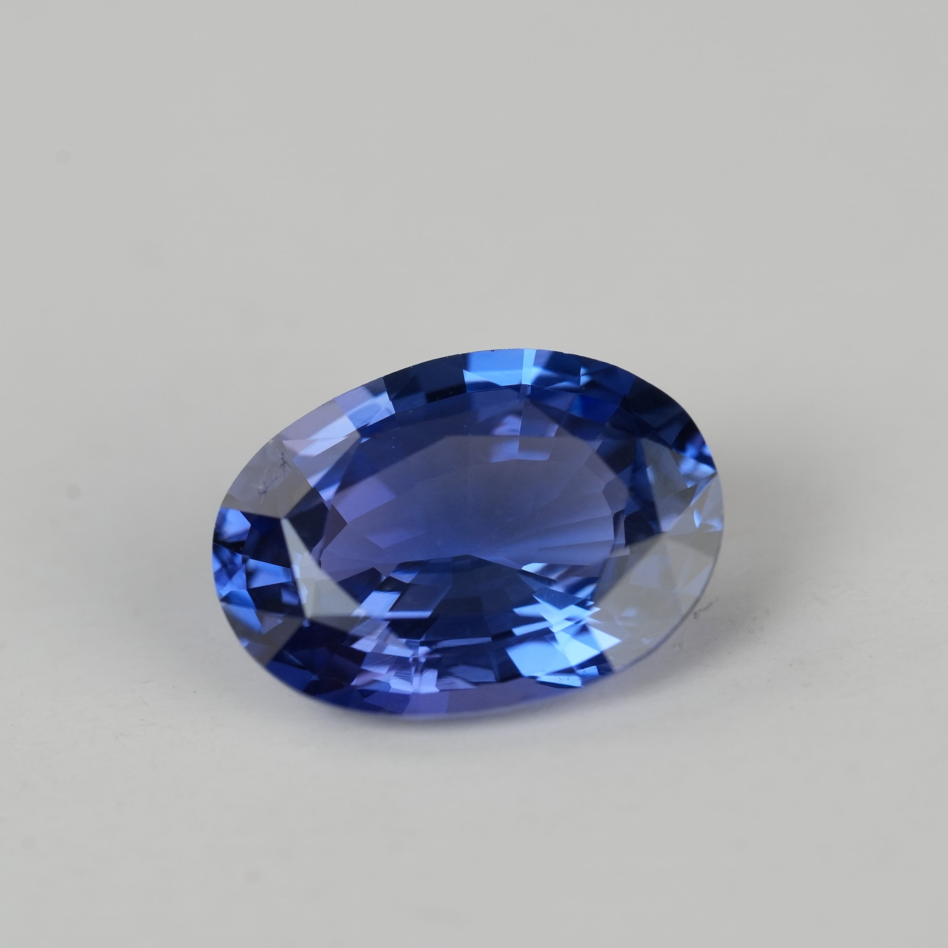[ 2.13-Carat ] Sapphire