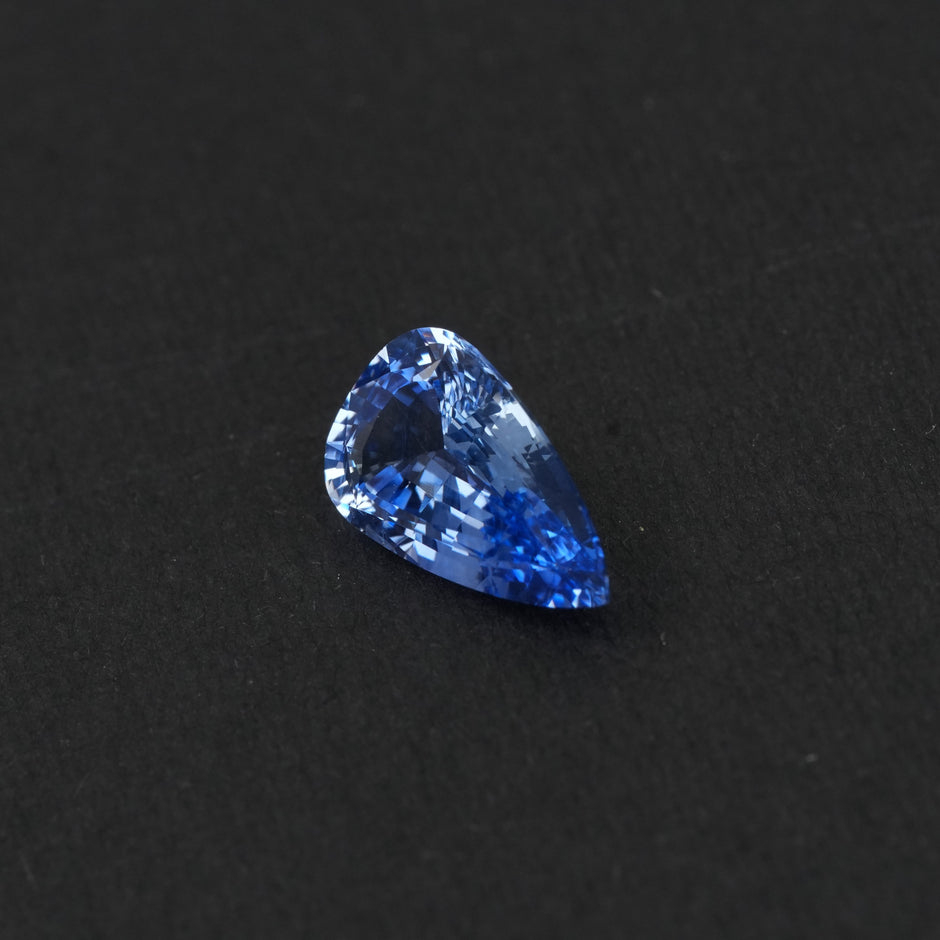 [ 2.34-Carat ] Sapphire