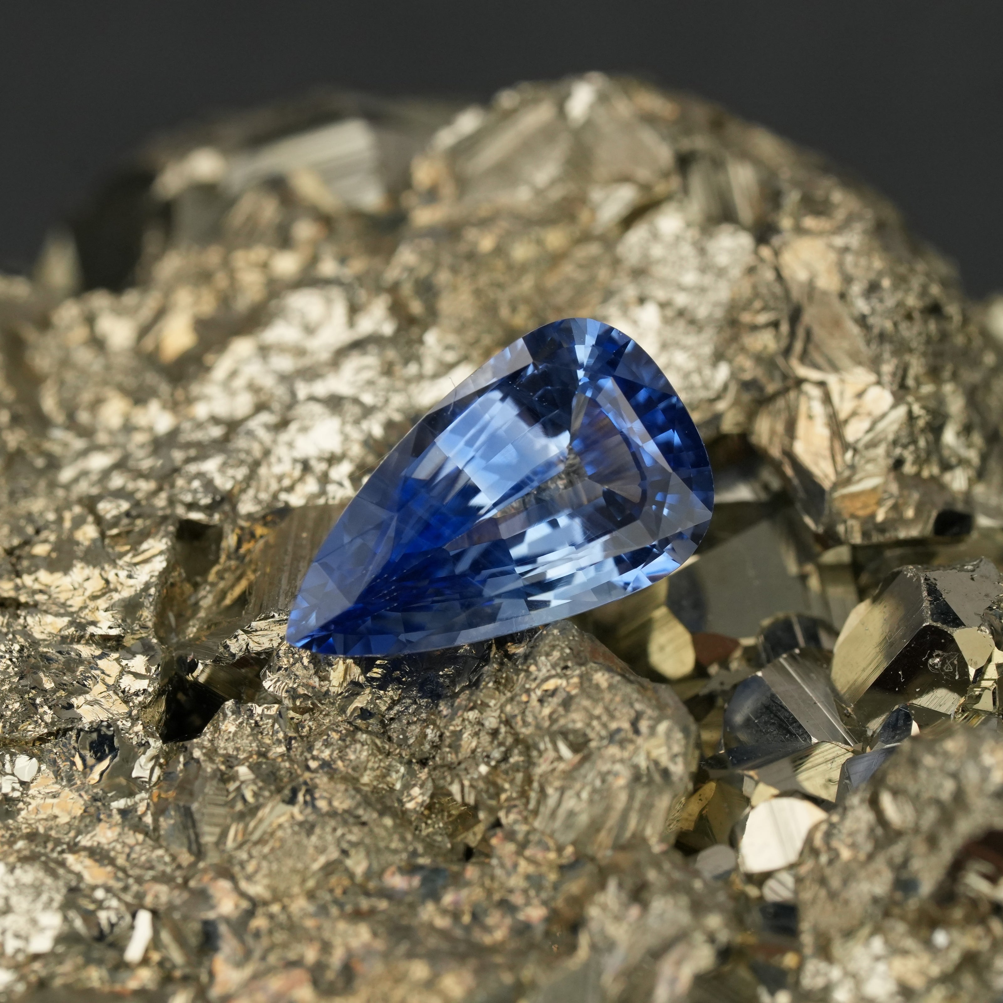 [ 2.34-Carat ] Sapphire