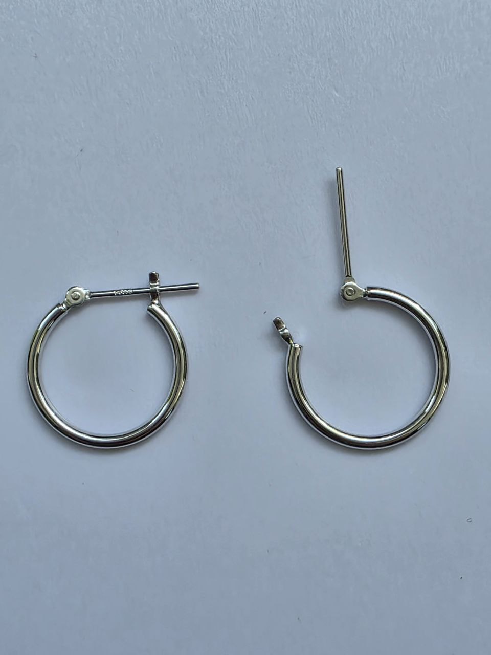 Platinum Hoop 1.5x15