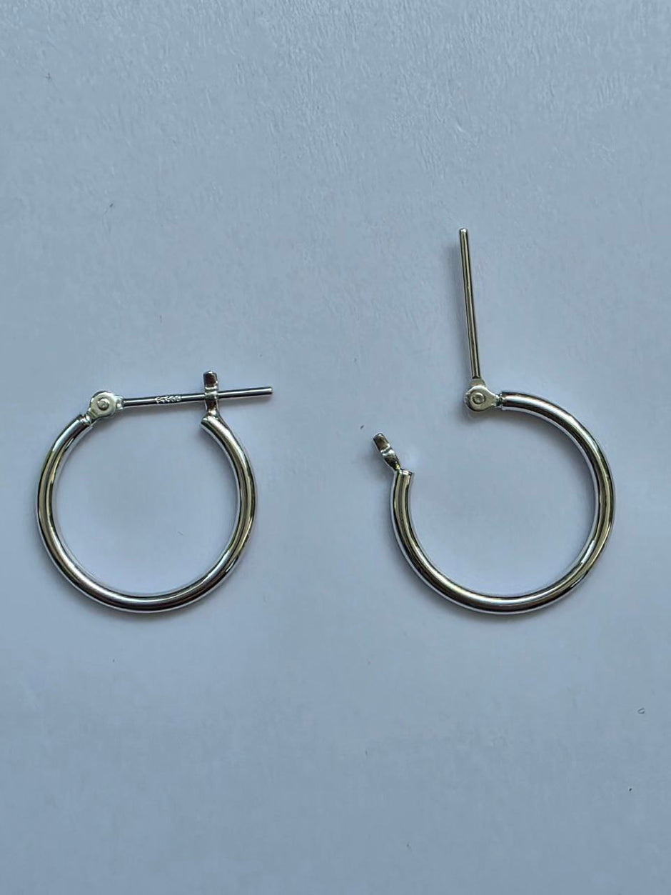 Platinum Hoop 1.5x15