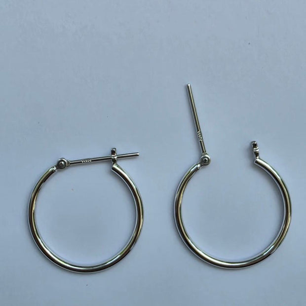 Platinum Hoop 1.5x20