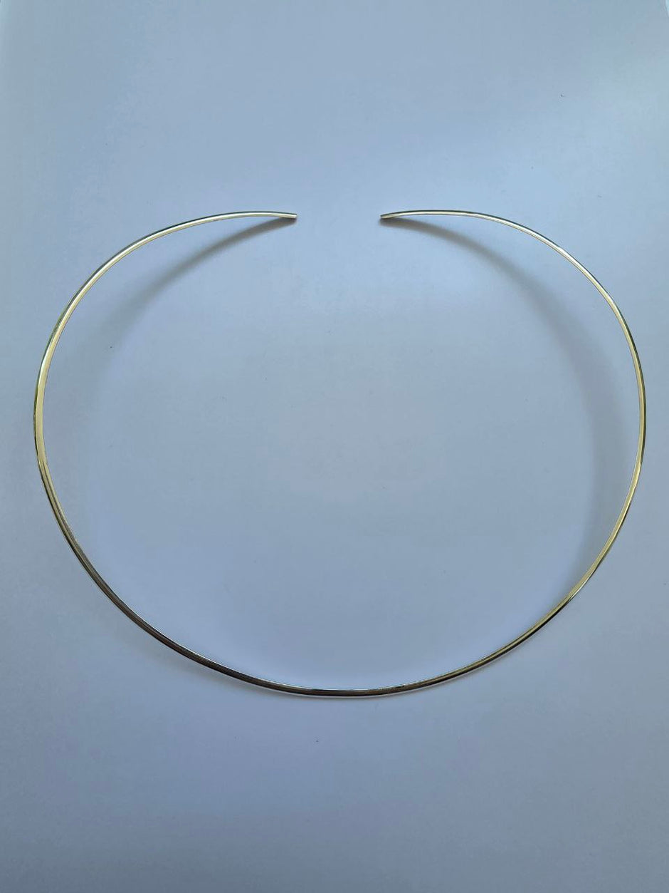 Silver Choker 3mm, light curve