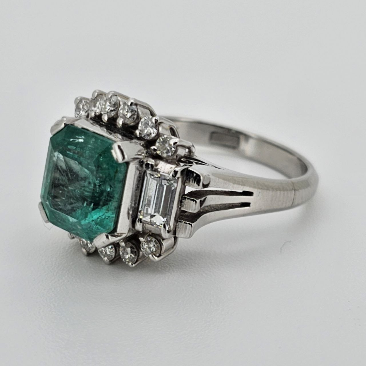 Emerald Echo